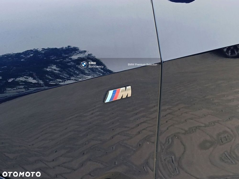 BMW X5 M50i - 11