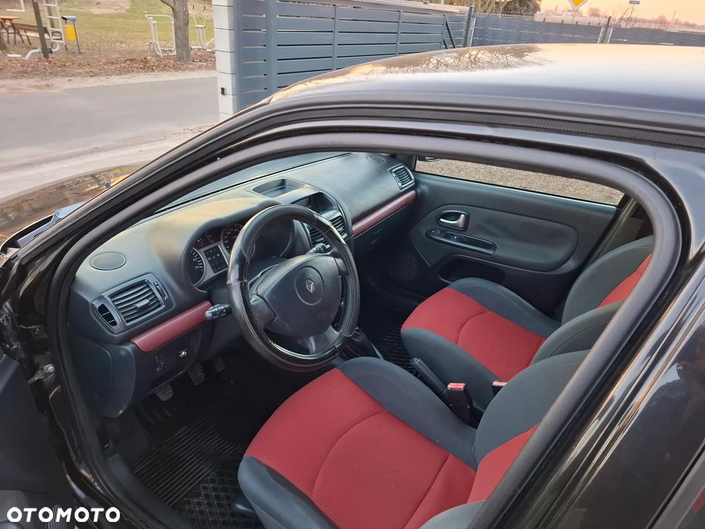 Renault Clio 1.2 16V Expression - 15