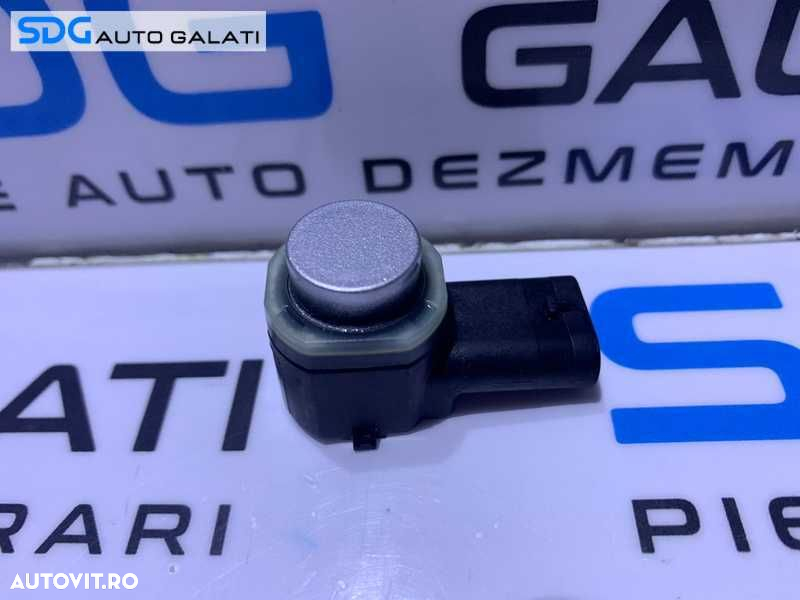 Senzor Senzori Parcare VW Touareg 7P 2011 - 2015 Cod Culoare LA7W Cod 4H0919275 [M6527] - 2