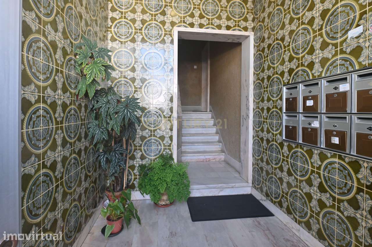 Apartamento T3 em Santa Iria de Azoia - Grande imagem: 3/20