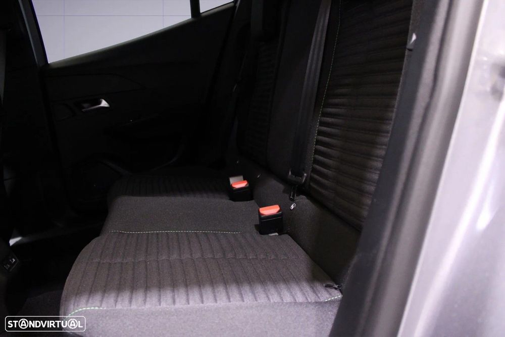 Peugeot e-2008 50 kWh Active - 12