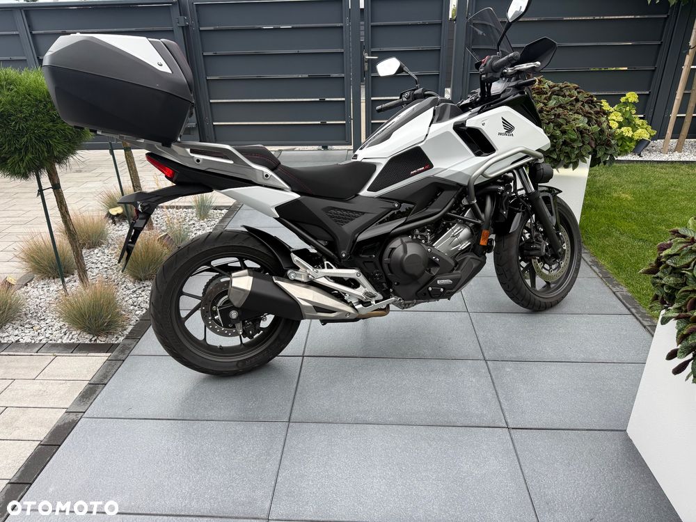 Honda NC - 12