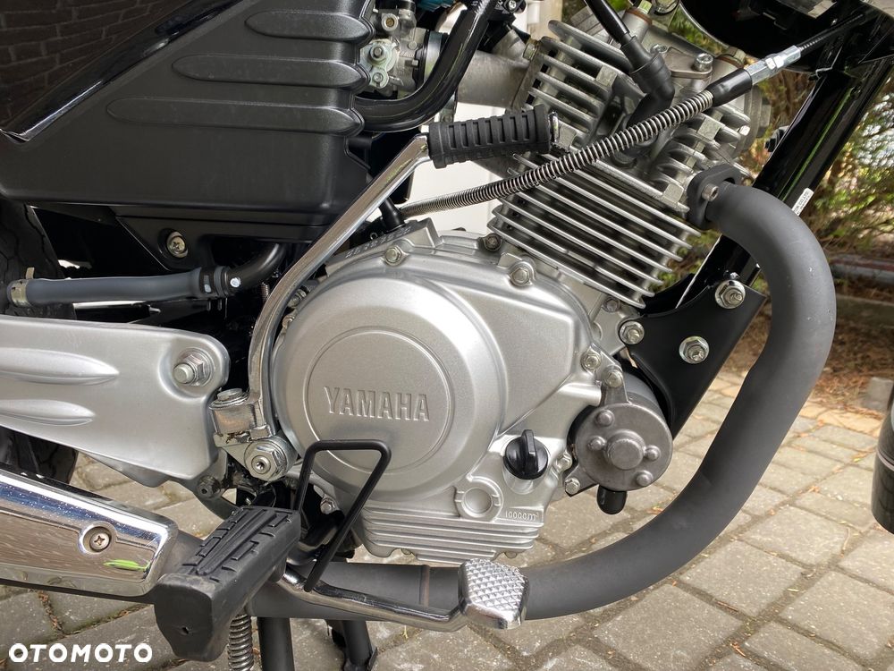 Yamaha YBR - 13