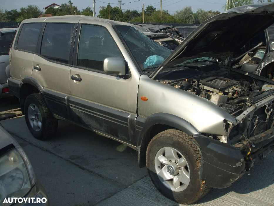 Dezmembrez nissan terrano 2004 3.0d automat au manual - 3