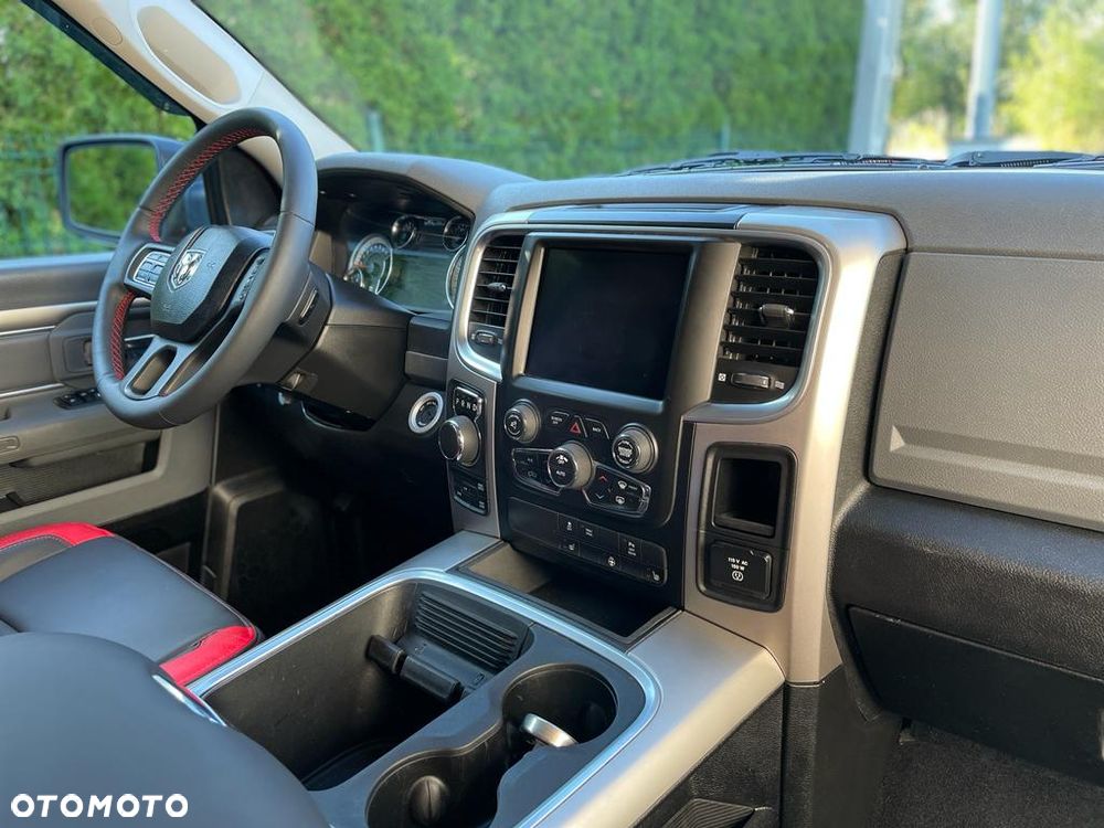 RAM 1500 - 22
