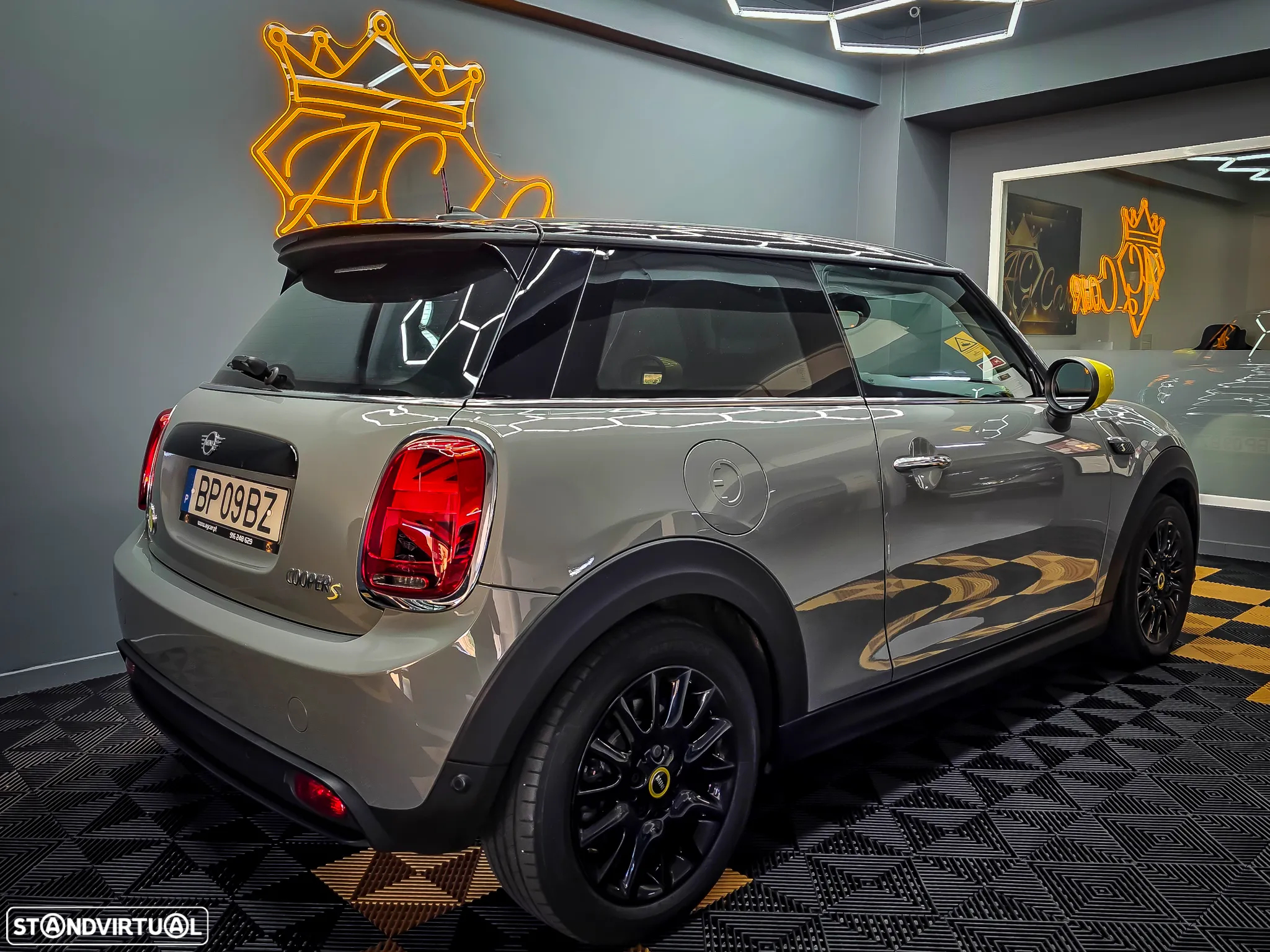 MINI 3 Portas Cooper SE - 14