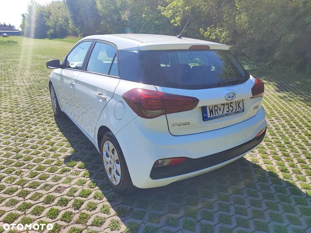 Hyundai i20 1.2 Classic Plus - 4
