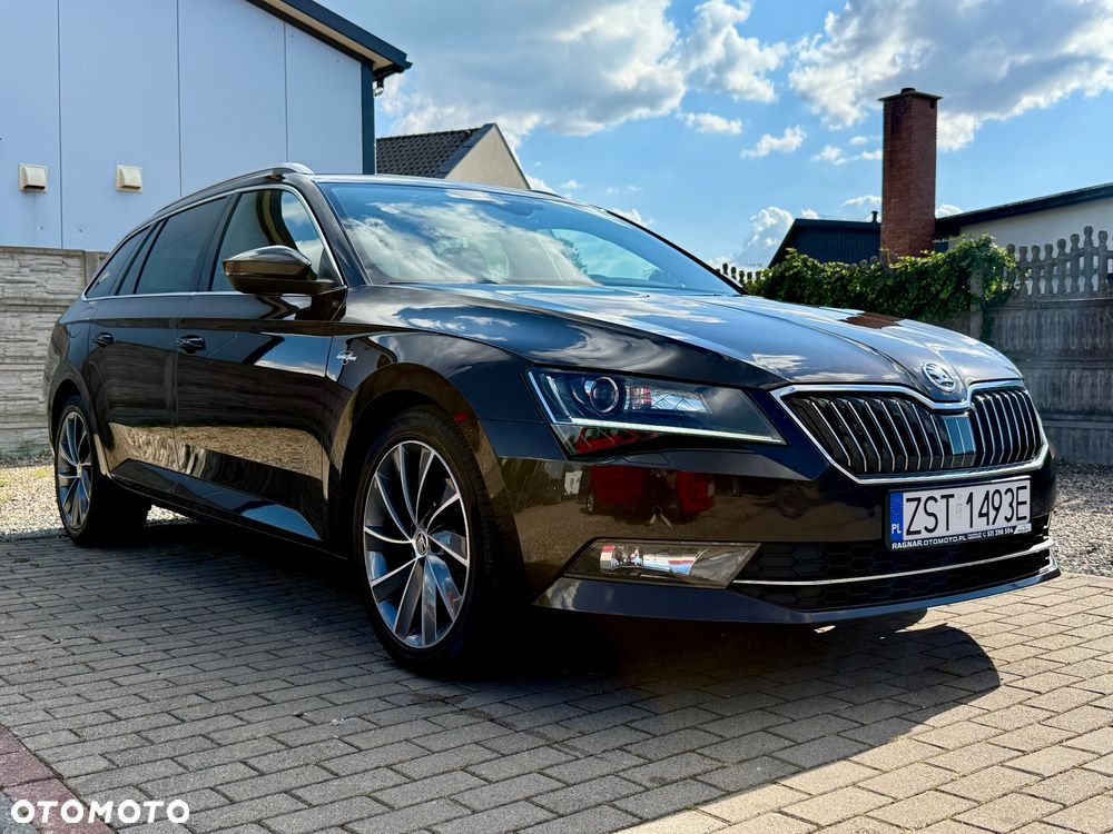 Skoda Superb Combi 2.0 TDI DSG L&K - 14