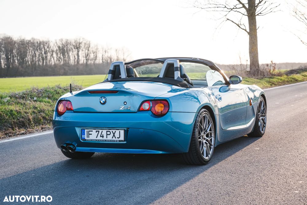 BMW Z4 2.5i - 8