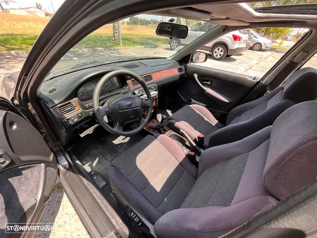 Honda Civic 1.4i - 9