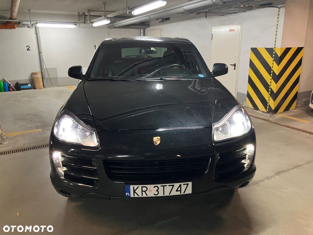 Porsche Cayenne - 19