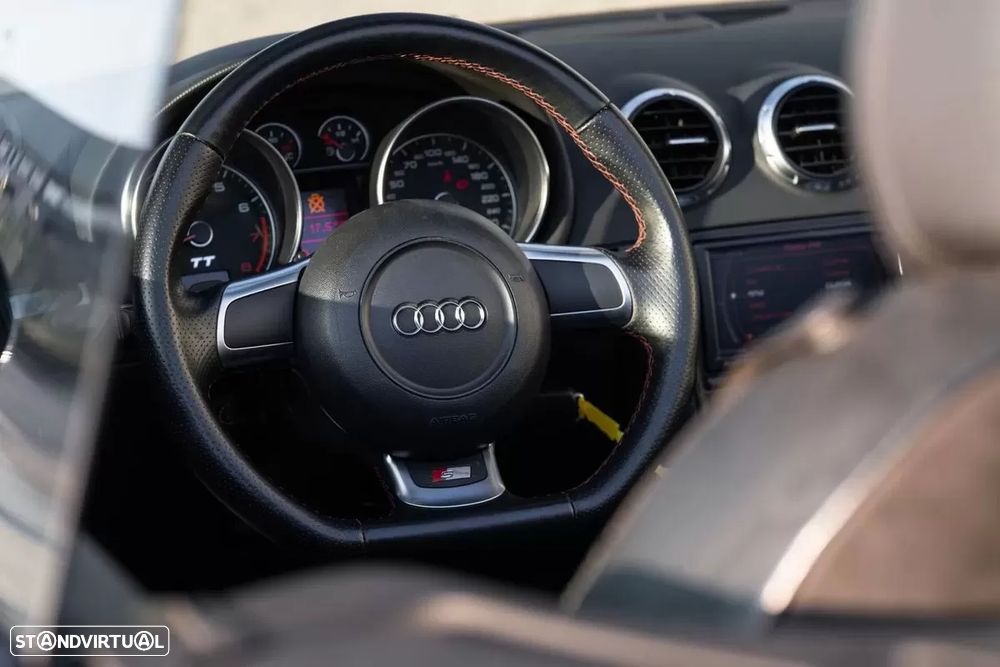 Audi TT Roadster 2.0 TFSi S-line S Tronic - 17