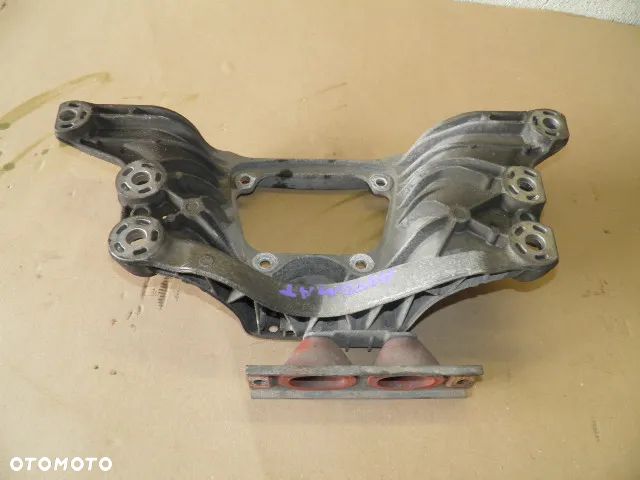 ŁAPA PODPORA SKRZYNI BIEGÓW AUDI A6 C6 AUTOMAT - 3