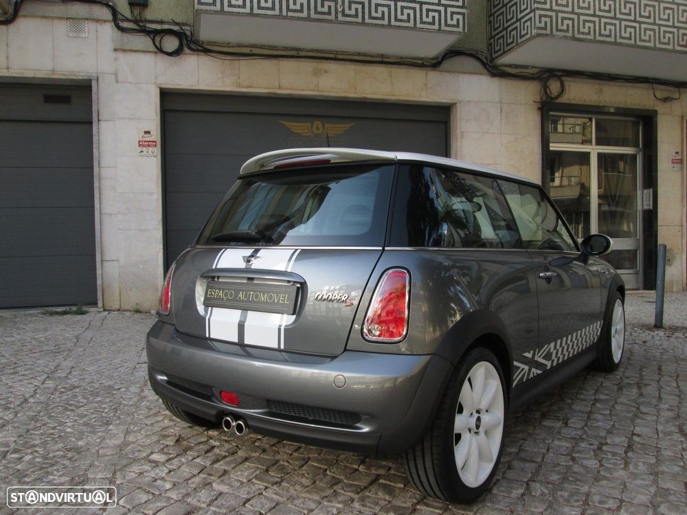 MINI 3 Portas Cooper S - 11