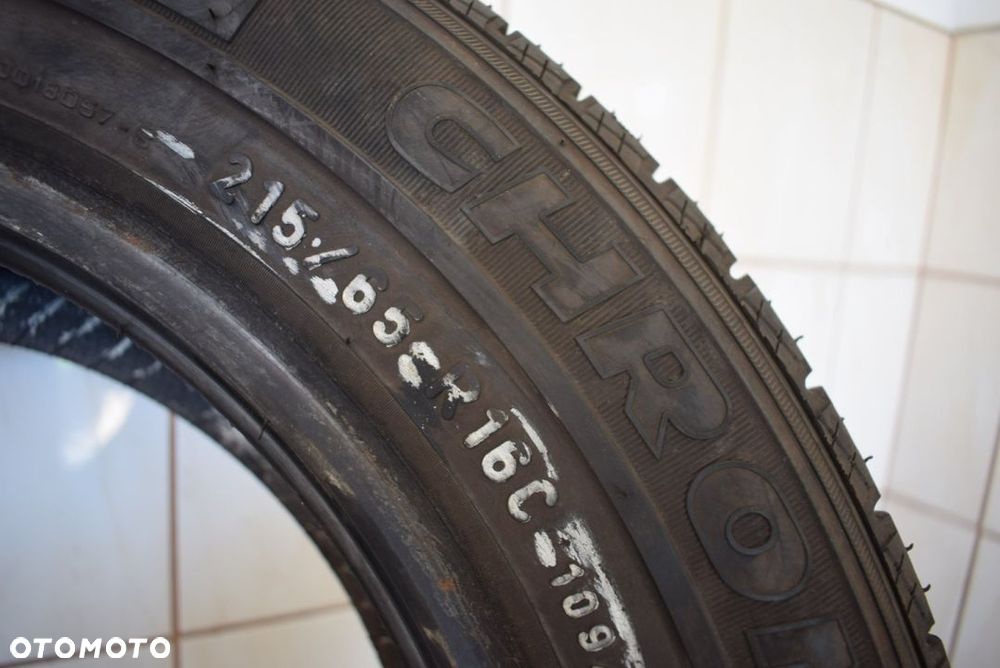 R16C 215/65 Pirelli Chrono four season - 6