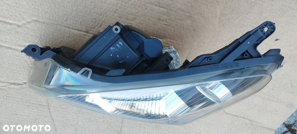 Lampa Przednia Prawa Opel Astra III 2003-2012 Bi xenon Skrętny Oryginał 1216665 1216569 93178647 - 3