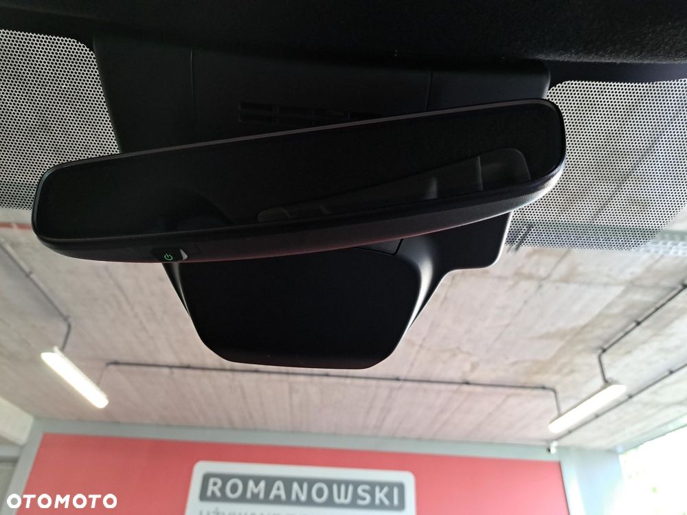 Toyota Corolla Cross - 17