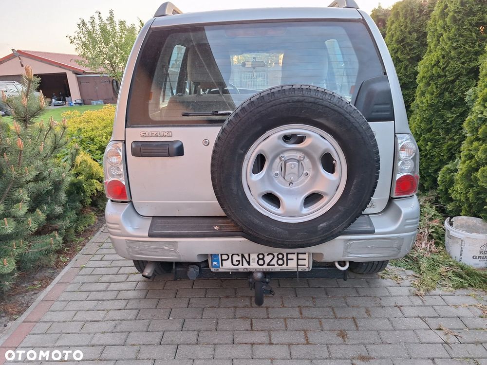 Suzuki Grand Vitara 2.0 TD - 6