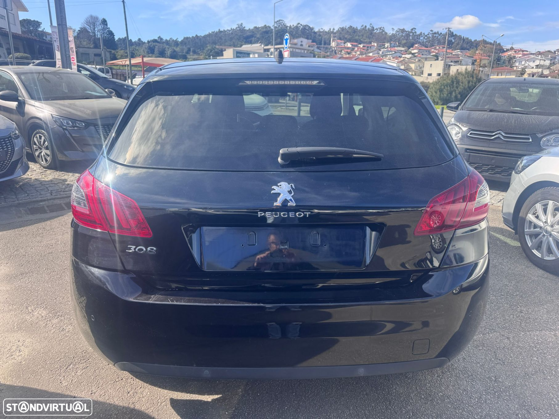 Peugeot 308 1.2 PureTech Allure EAT8 - 7