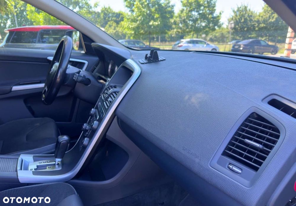 Volvo XC 60 - 19
