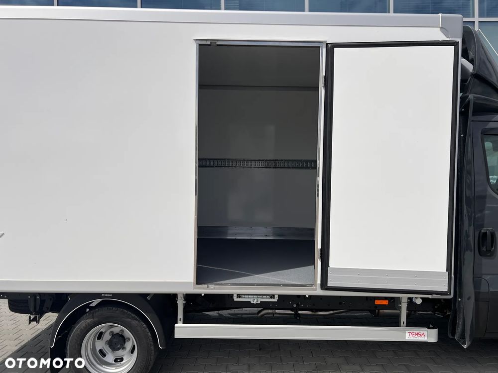 Iveco OD RĘKI,OD ZARAZ,IZOTERMA STWORZONA DO CIĘŻKIEJ PRACY!!! - 29