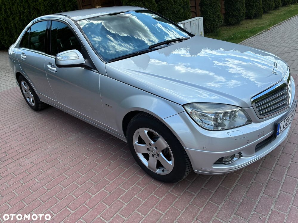Mercedes-Benz Klasa C 280 4Matic 7G-TRONIC Elegance - 7
