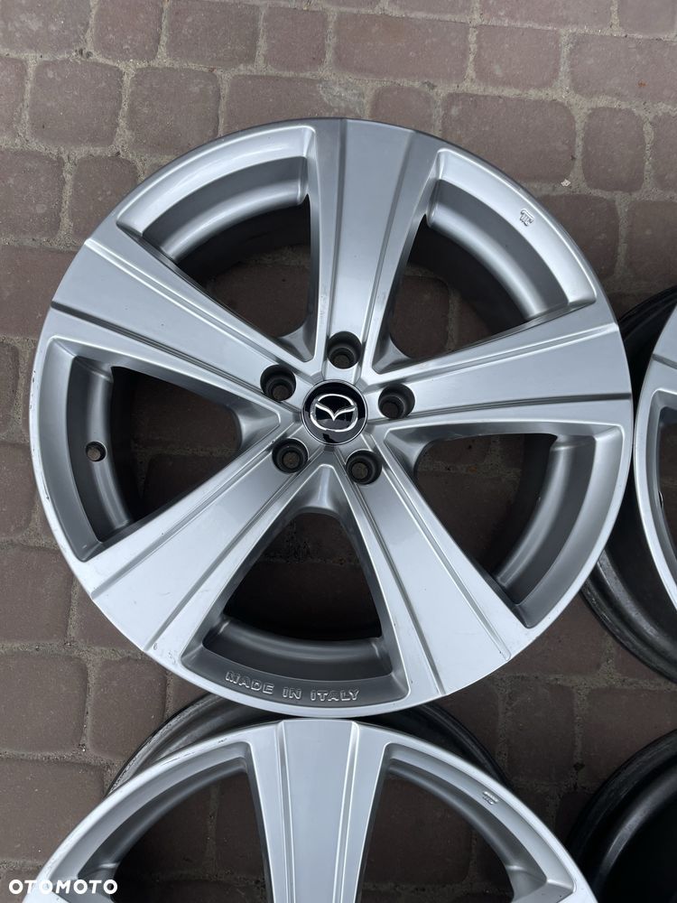 FELGI ALUMINIOWE Mazda 8" x 19" x 5x114,3 x 67,1 x ET 35 - 2