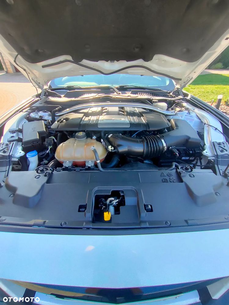 Ford Mustang 5.0 V8 GT - 20