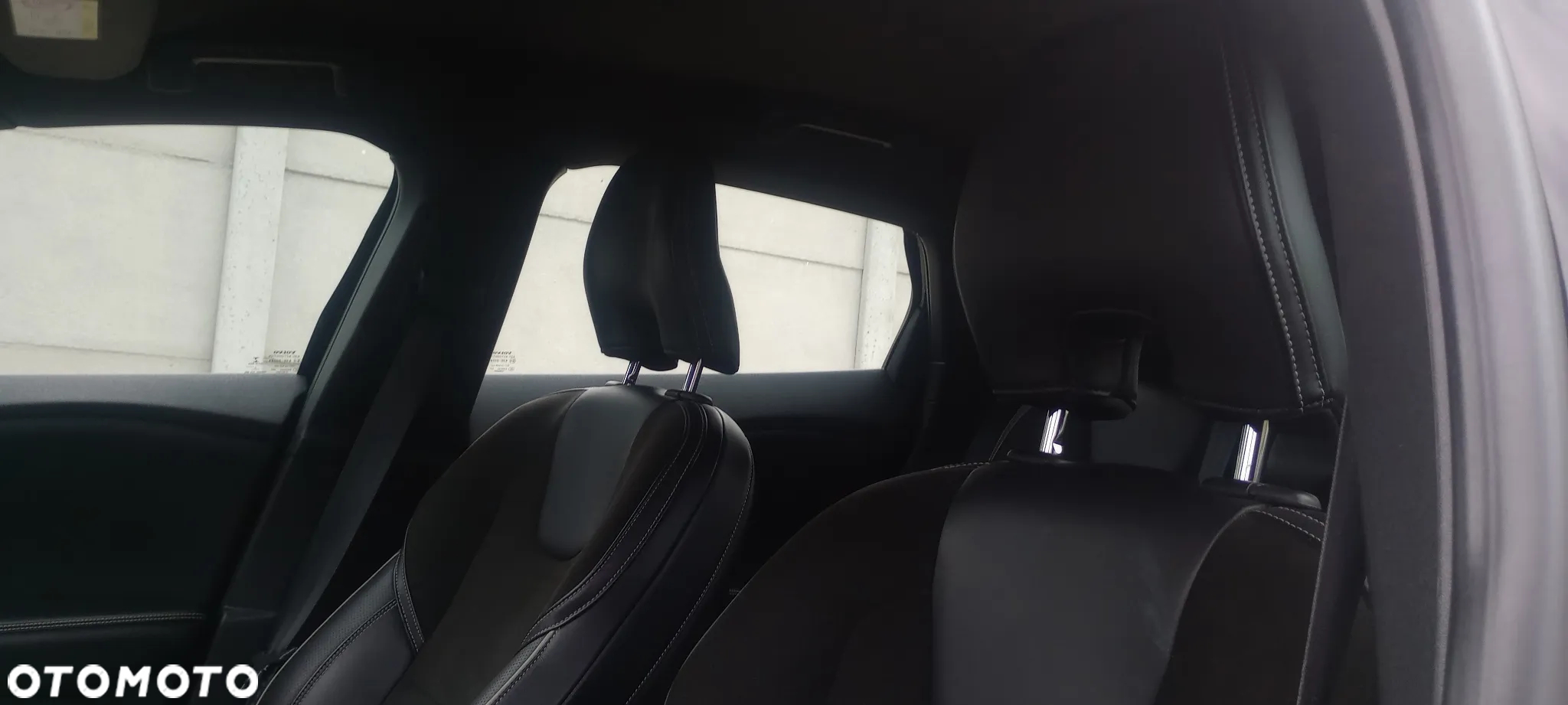 Volvo V40 D2 RDesign - 13