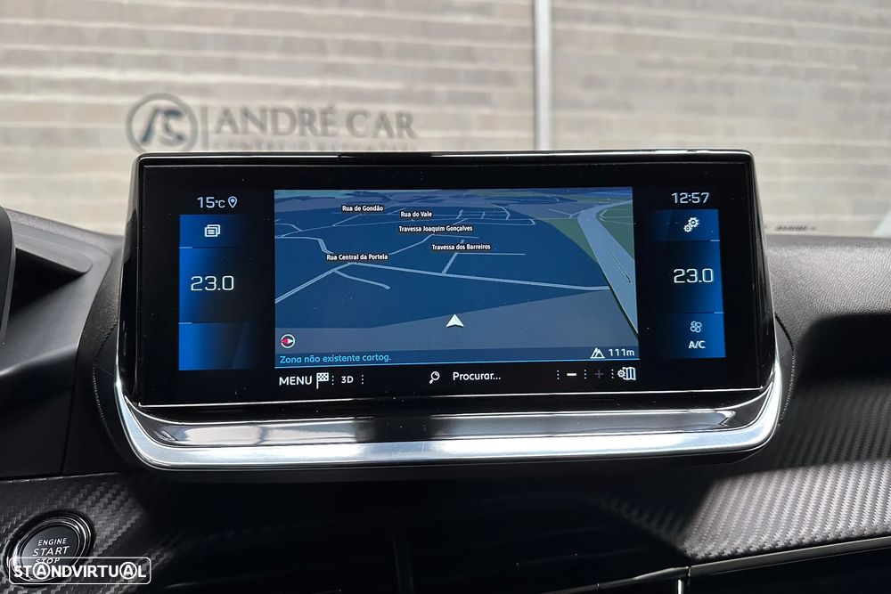 Peugeot 2008 PureTech 130 EAT8 Allure Pack - 29