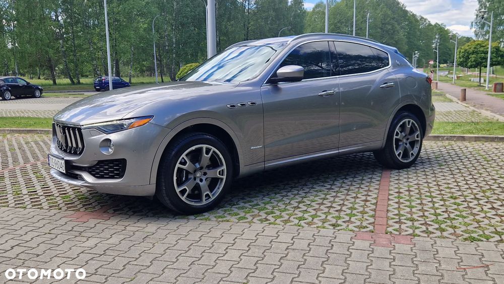 Maserati Levante S Q4 GranLusso - 12