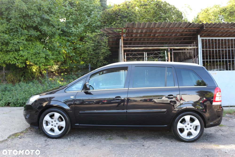 Opel Zafira 1.8 Innovation 110 Jahre - 3