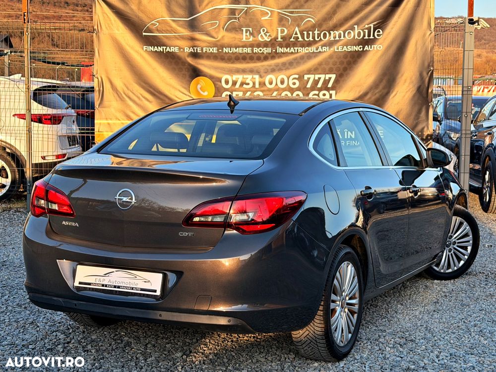 Opel Astra 1.6 D (CDTI DPF ecoFLEX) Start/Stop Excellence - 14