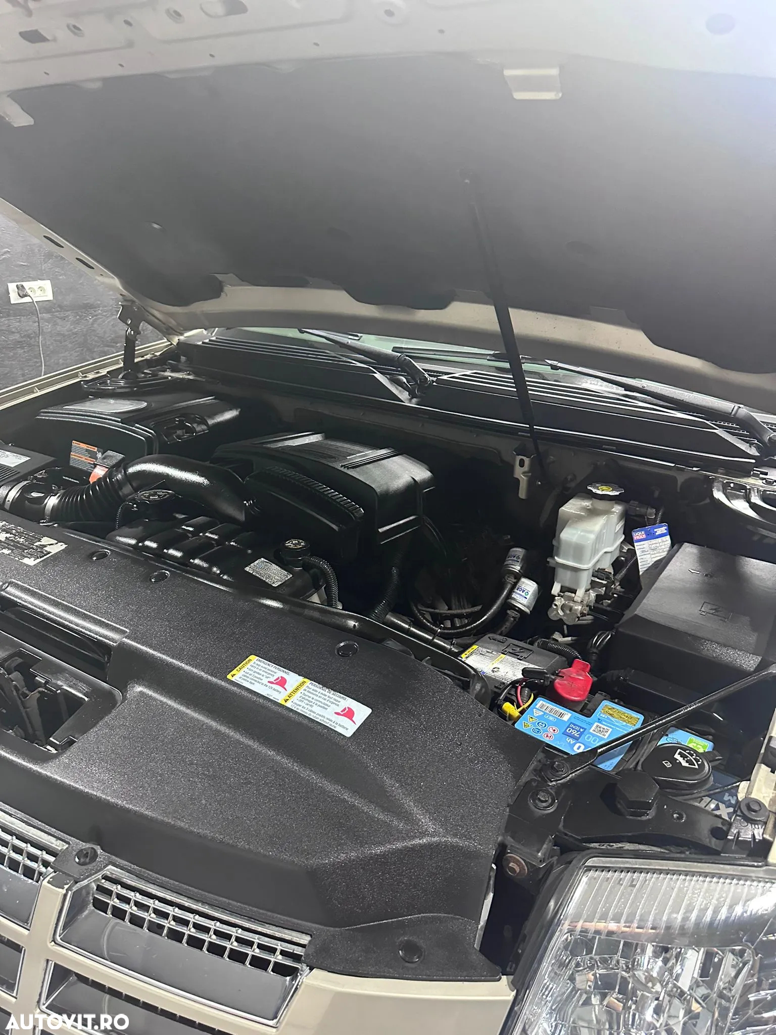 Cadillac Escalade 6.0 V8 - 23