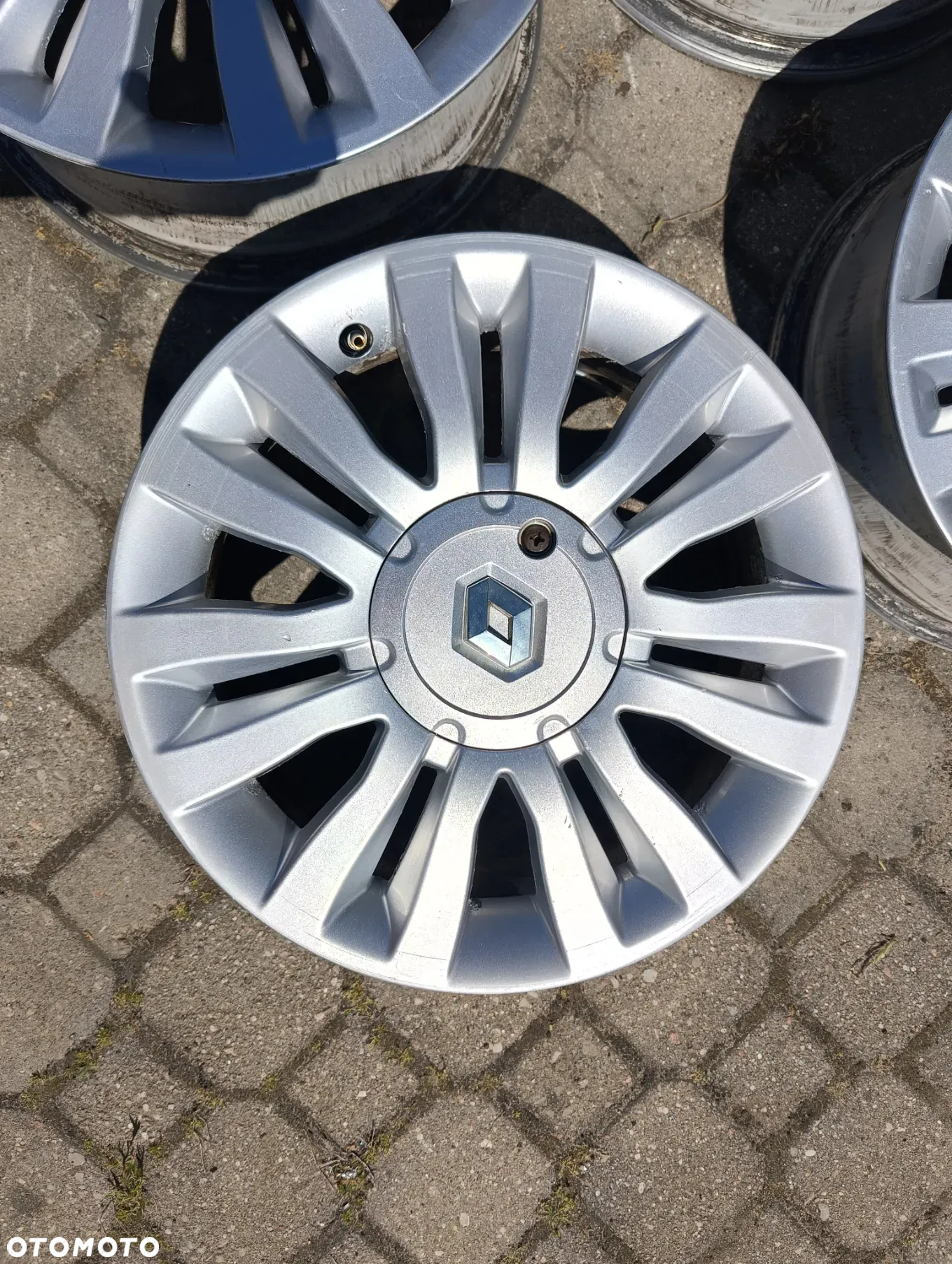 KPL FELG FELGA RENAULT CLIO III Clio iV Modus Captur6X15 ET43 4X100 403001167R - 2