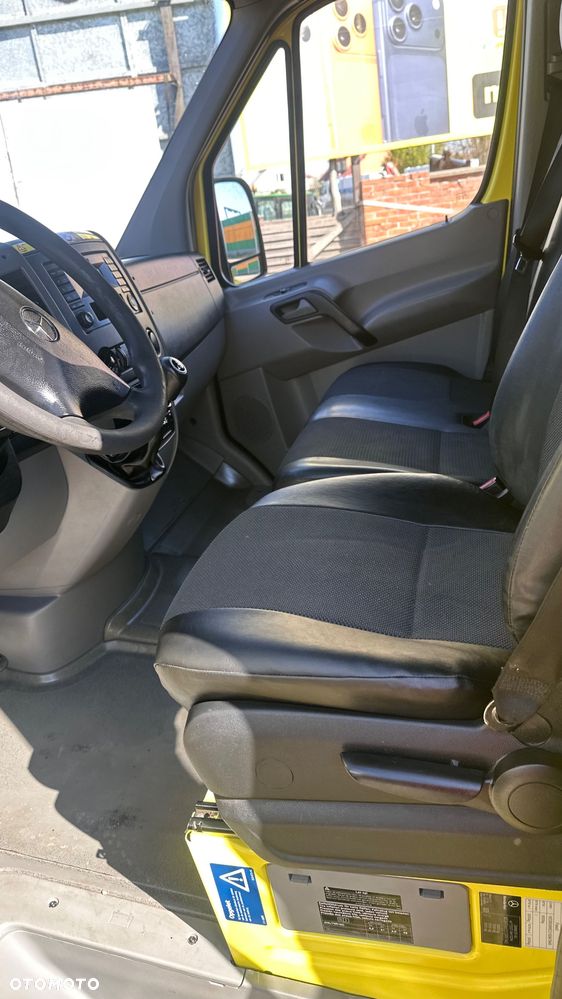 Mercedes-Benz Sprinter 513 - 8