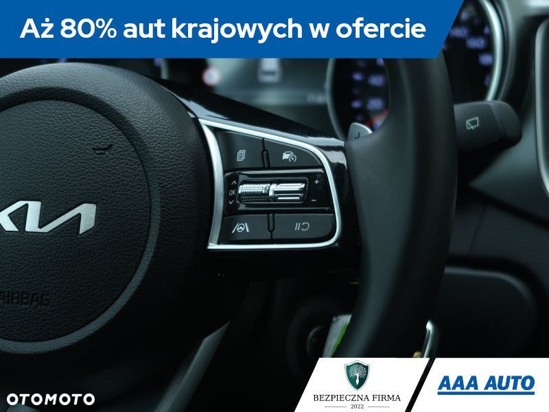 Kia Ceed - 22