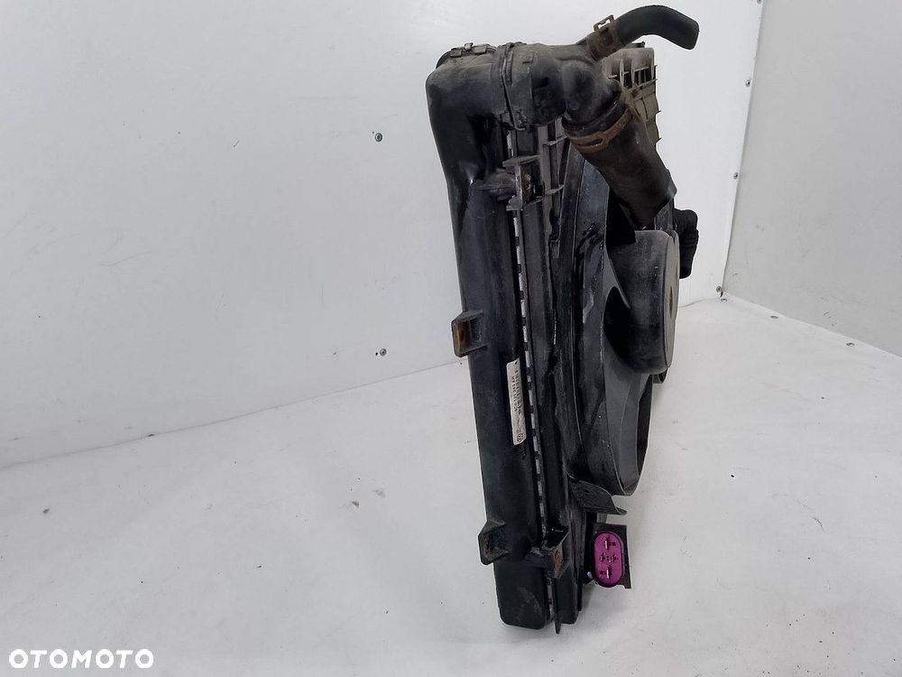 CHŁODNICA WODY WENTYLATOR PASSAT B7 2.0 TDI 1K0121207BC  3C0121253AR - 4