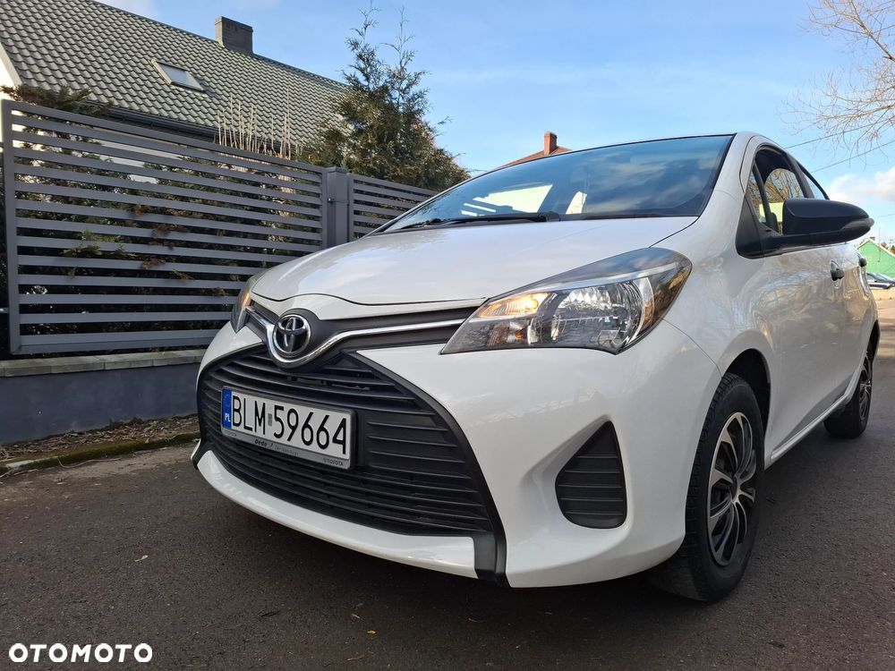Toyota Yaris - 11