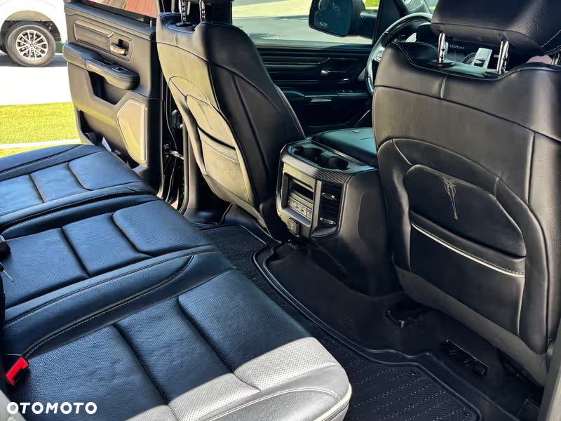 RAM 1500 5.7 Crew Cab Limited - 25