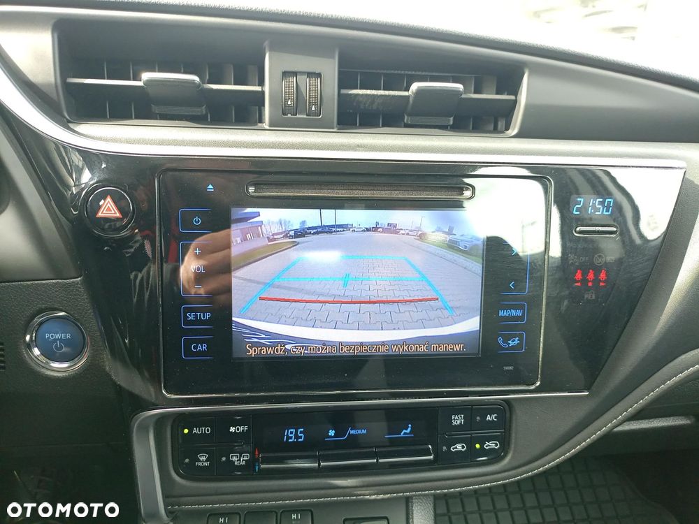 Toyota Auris Hybrid 135 Premium - 16