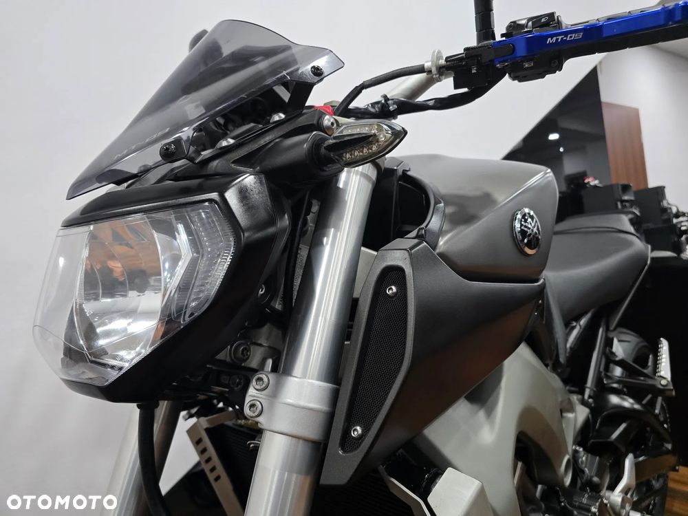 Yamaha MT - 9