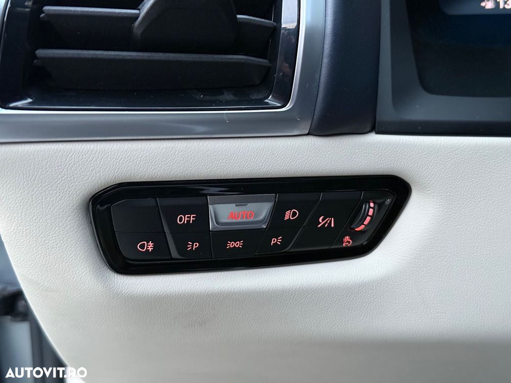 BMW M8 M850i xDrive AT - 15