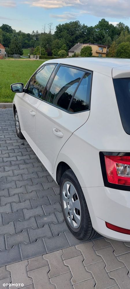 Skoda Fabia 1.0 Active - 2