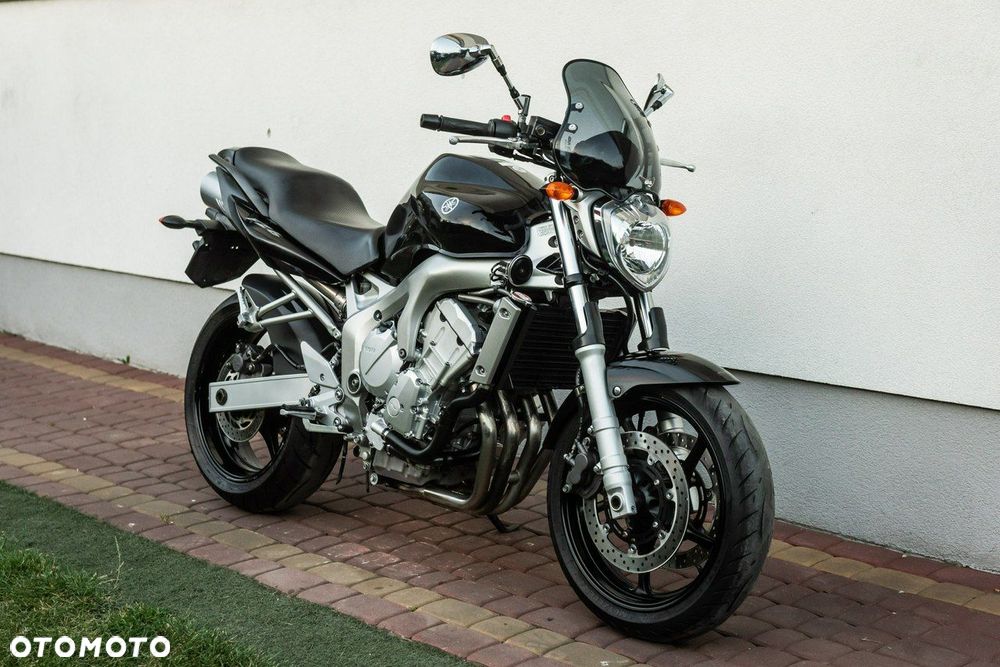 Yamaha FZ - 1