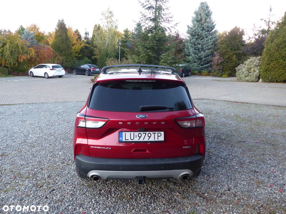 Ford Escape 2.0 EcoBoost AWD Titanium - 10