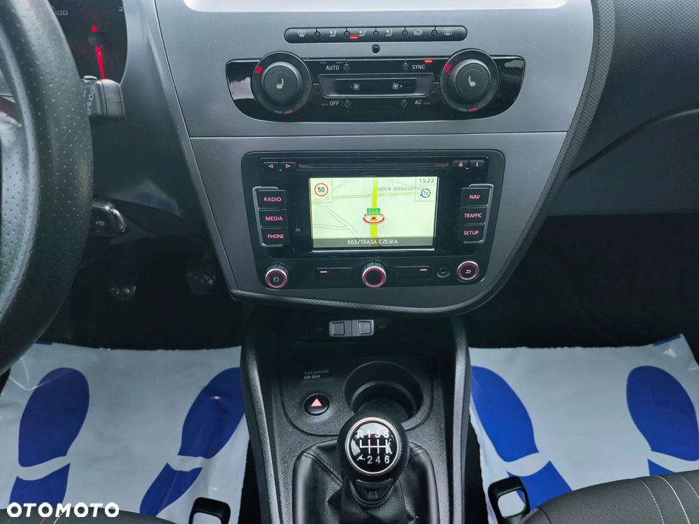 Seat Leon 2.0 TDI DPF Style Copa - 9