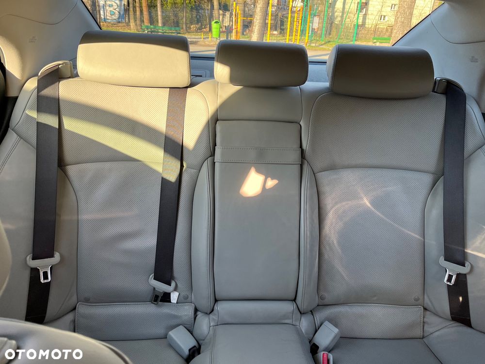 Lexus IS 250 Prestige - 23