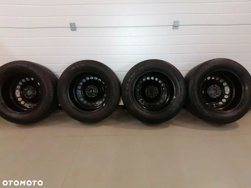 Koła do Toyoty 225/65/17 - 5