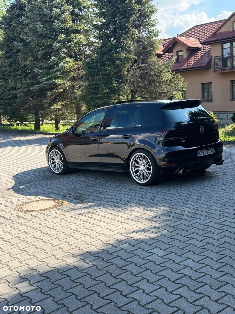 Volkswagen Golf 2.0 TSI GTI DSG - 11